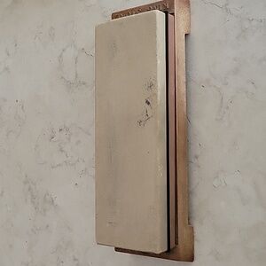 Knife sharping stone